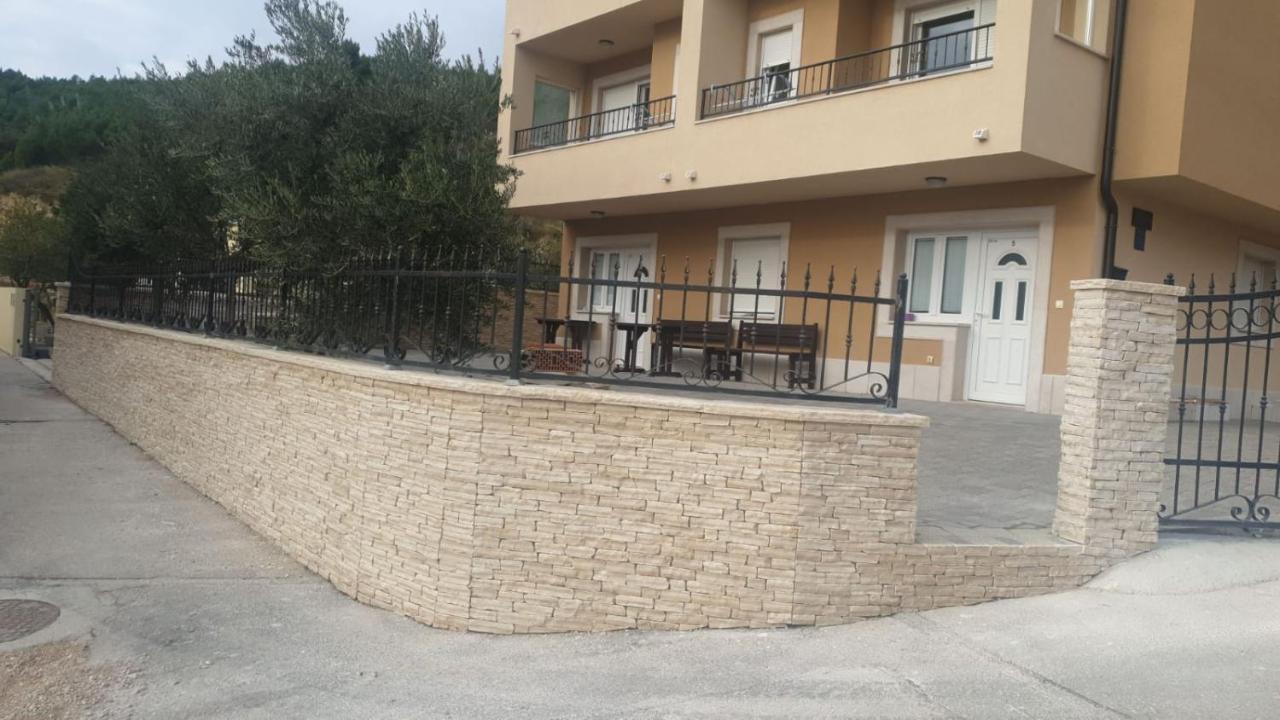 Ferdo 1 Hiša za goste Makarska